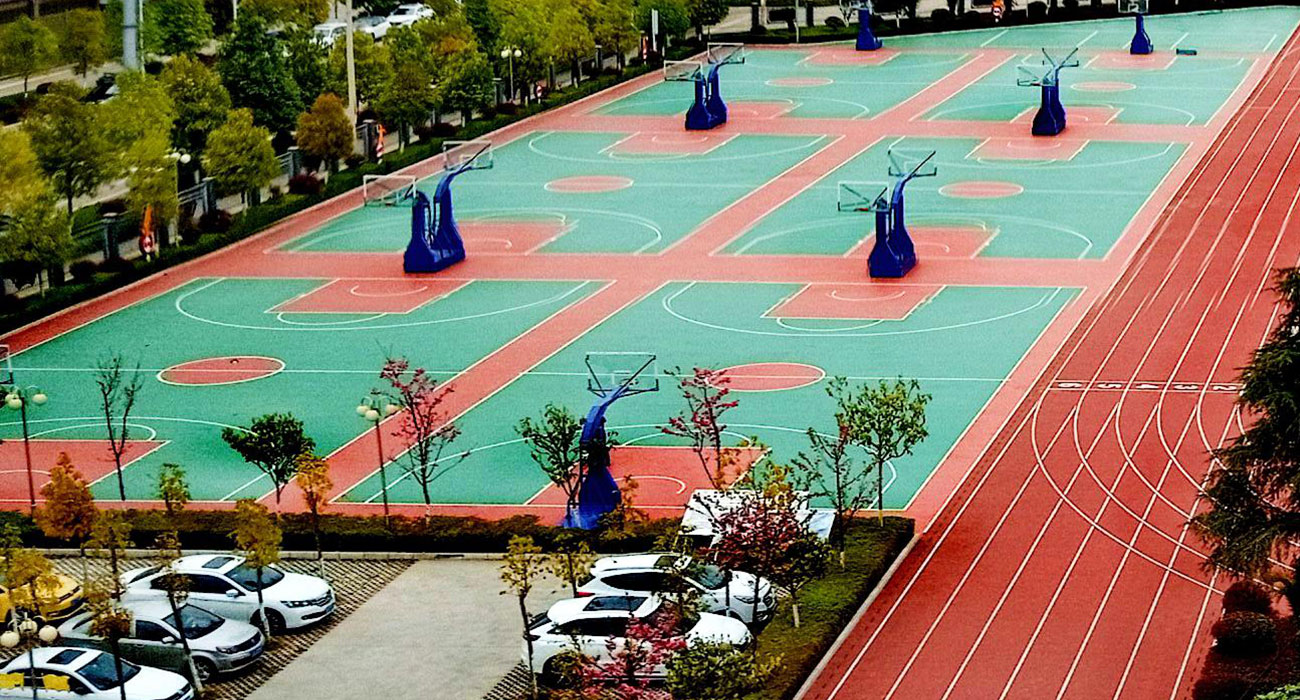 云南省曲靖市马龙三中