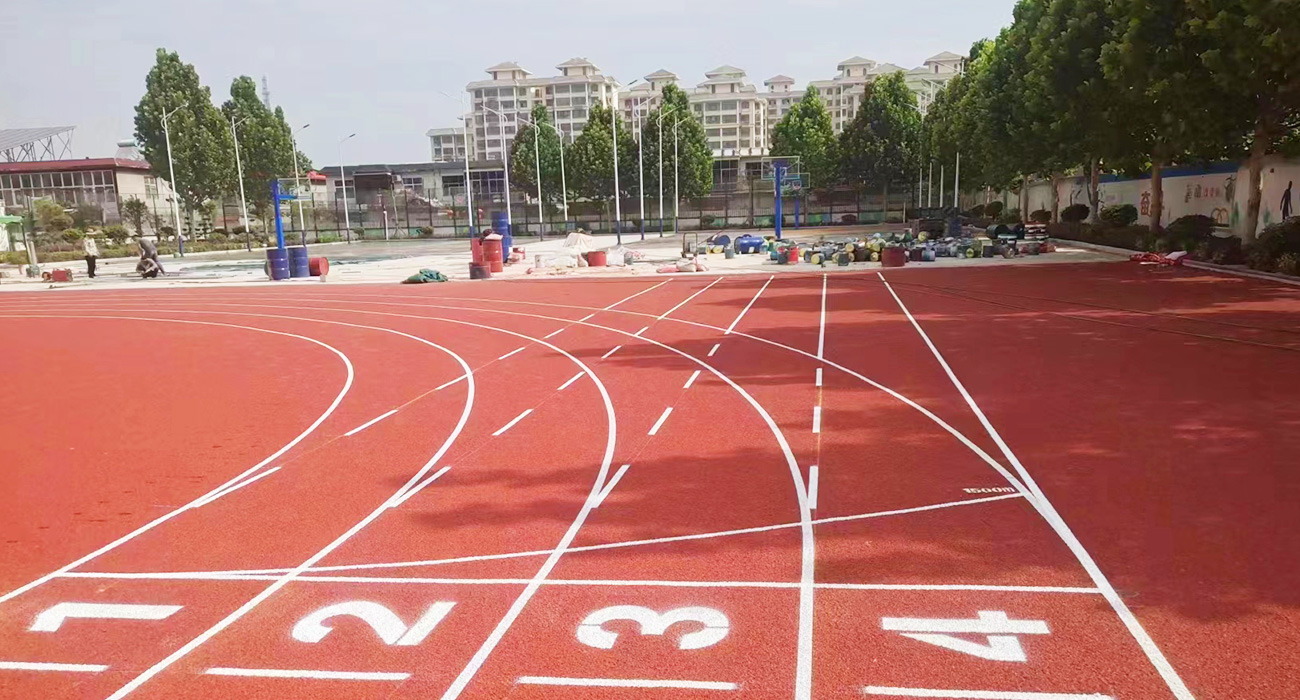 鹤壁淇县同济大道小学透气跑道4700