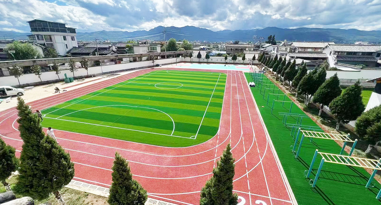 剑川新仁小学透气跑道